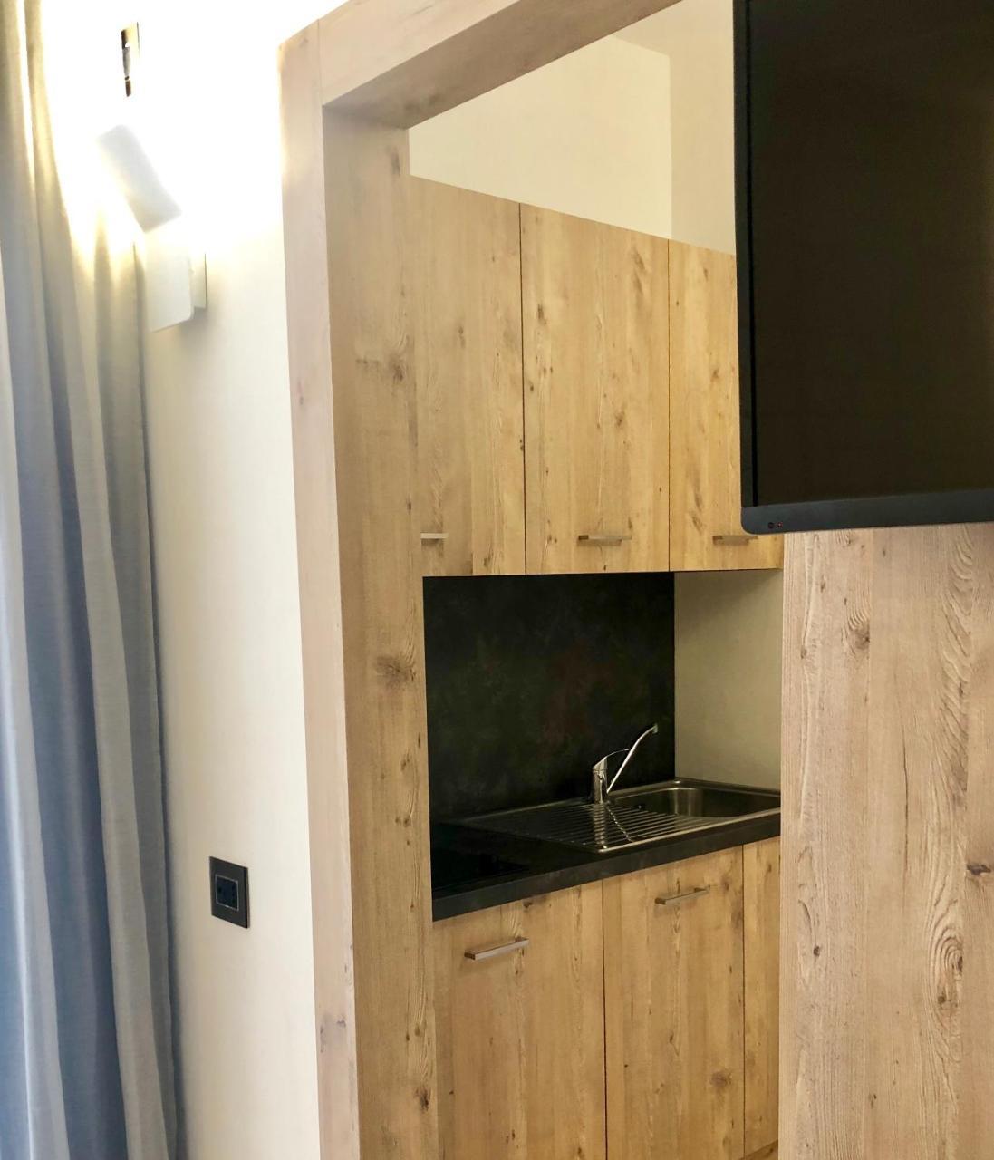 Relais Piazza Del Plebiscito B&B Neapel Exteriör bild